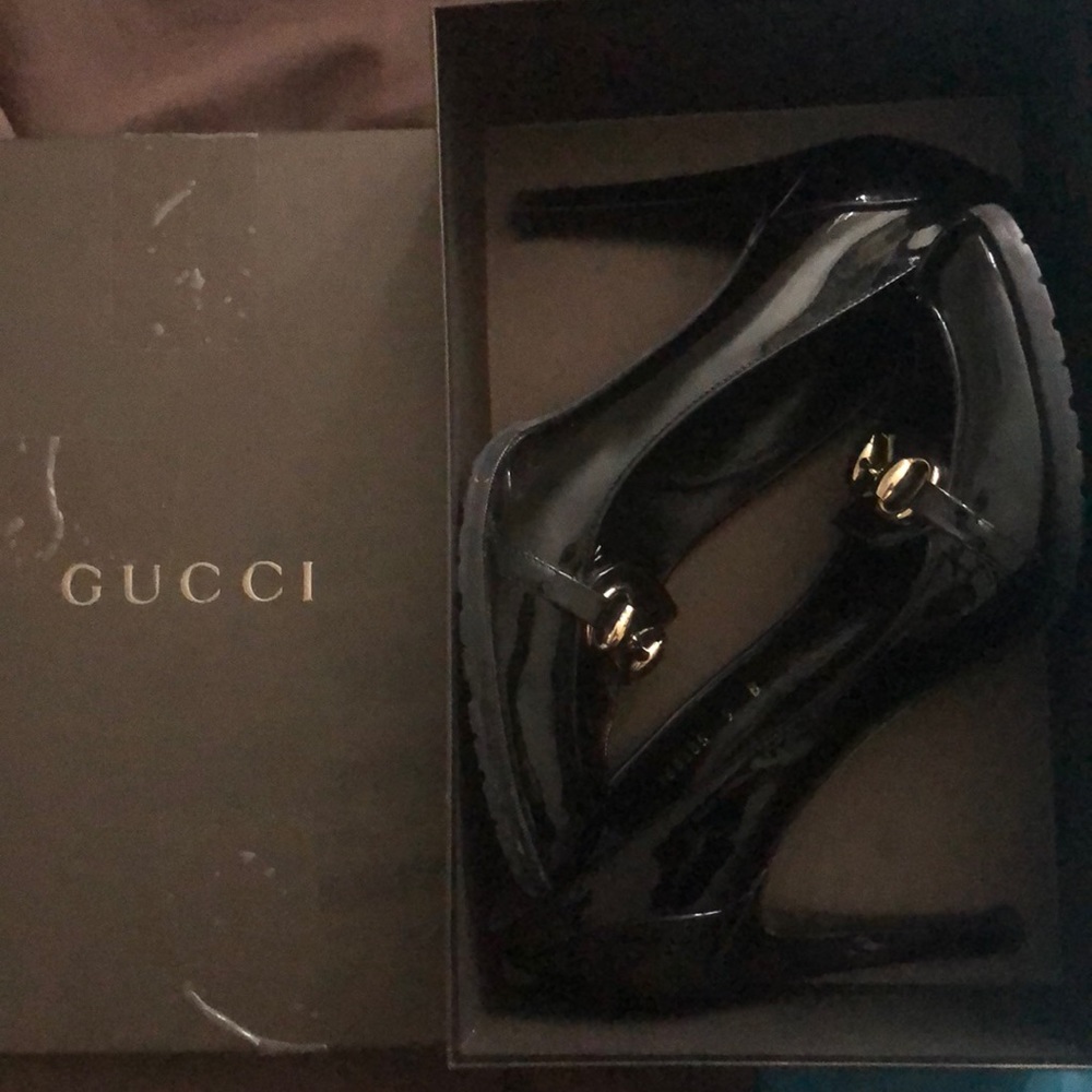 Patent leather Gucci horsebit  loafer pumps